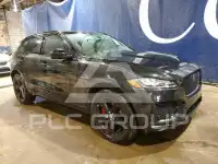2017 Jaguar F-PACE photo