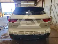 2017 Jaguar F-PACE photo