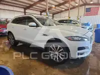 2017 Jaguar F-PACE photo
