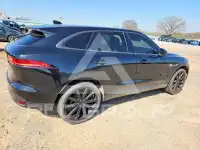 2017 Jaguar F-PACE photo