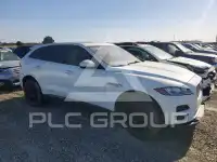 2017 Jaguar F-PACE photo