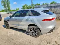 2017 Jaguar F-PACE photo