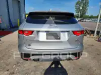 2017 Jaguar F-PACE photo