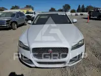 2017 Jaguar XF фото