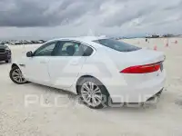 2017 Jaguar XF photo