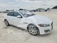 2017 Jaguar XF photo
