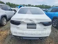 2017 Jaguar XF фото