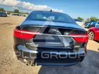 2017 Jaguar XF фото