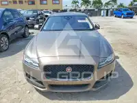 2017 Jaguar XF фото