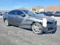 2017 Jaguar XF фото
