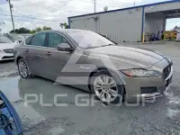 2017 Jaguar XF photo
