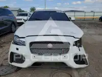 2017 Jaguar XF фото