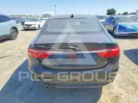 2017 Jaguar XF фото