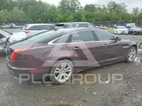 2017 Jaguar XJ photo