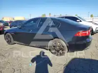 2017 Jaguar XE фото
