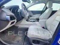 2017 Jaguar XE photo