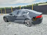 2017 Jaguar XE фото
