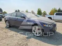2017 Jaguar XE фото