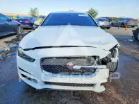 2017 Jaguar XE фото