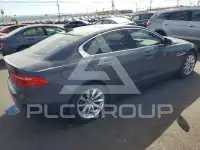 2017 Jaguar XE photo