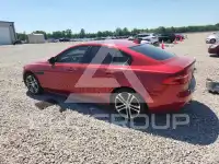2017 Jaguar XE фото