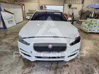 2017 Jaguar XE фото