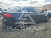 2017 Jaguar XE photo