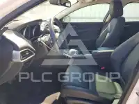 2017 Jaguar XE photo