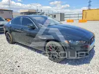 2017 Jaguar XE фото
