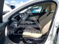 2017 Jaguar XE photo