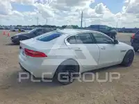 2017 Jaguar XE photo