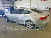 2017 Jaguar XE фото