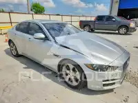 2017 Jaguar XE фото