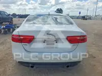 2017 Jaguar XE photo