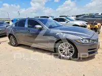 2017 Jaguar XE фото