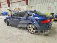 2017 Jaguar XE фото