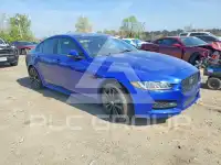 2017 Jaguar XE photo
