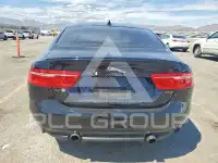 2017 Jaguar XE фото
