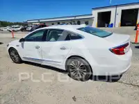 2017 Buick LACROSSE photo