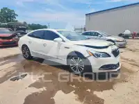 2017 Buick LACROSSE photo
