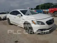 2017 Buick LACROSSE photo