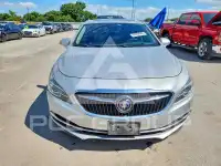 2017 Buick LACROSSE фото