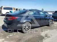 2017 Buick REGAL photo