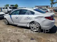 2017 Buick REGAL photo