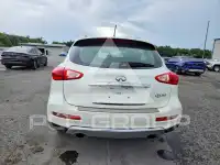 2017 Infinity QX50 photo