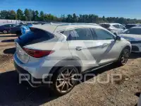 2017 Infinity QX30 фото