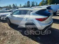 2017 Infinity QX30 фото