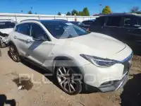 2017 Infinity QX30 фото