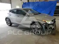 2017 Infinity QX30 photo