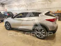 2017 Infinity QX30 photo